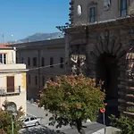 I Mori Di Porta Nuova & Terrace Bed & Breakfast 4*